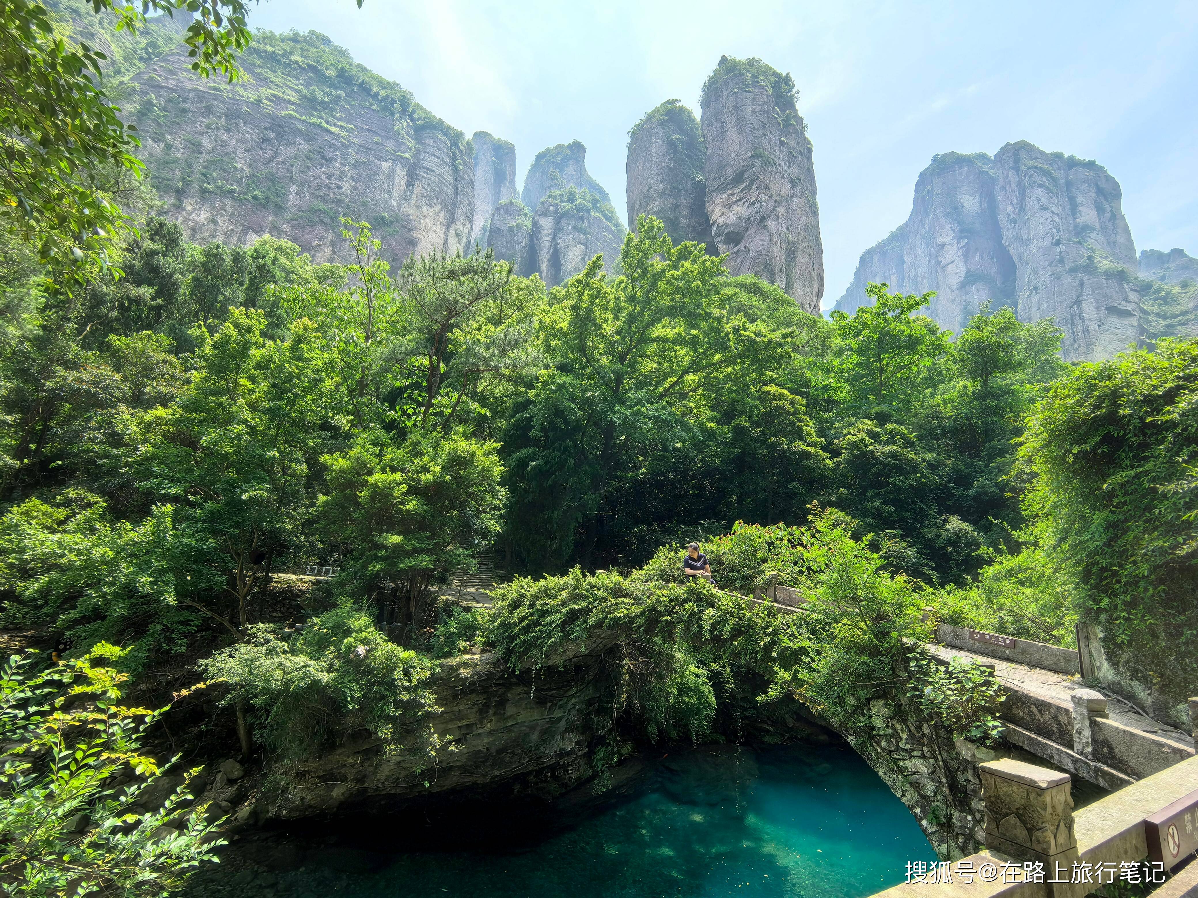 游小宇的匠心服务之旅 畅玩苏州杭州南京上海无锡华东五市首选旅游规划师新葡京娱乐城【浙江轻奢品质纯玩团推荐】——邂逅诗画江南邂逅杭州十佳导(图2)